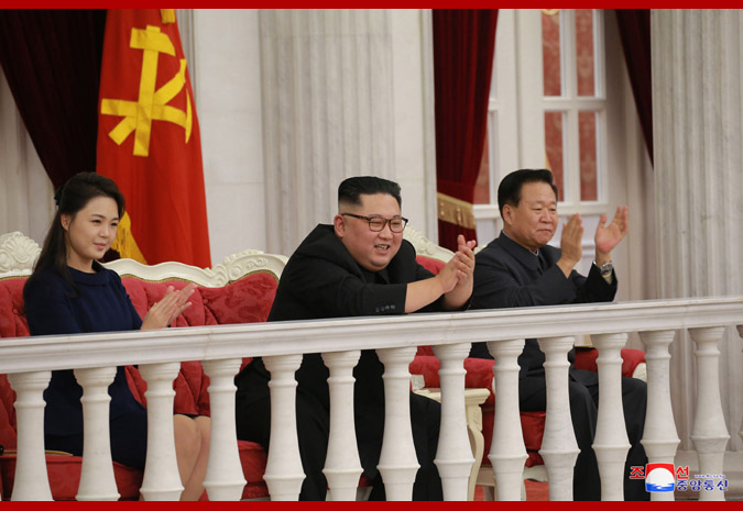 Kim Jong Un, the dear leader, accompanied the entire Korean People's Army and the Combined Forces Commanders on the occasion of the Battle of the Gun,  - Image