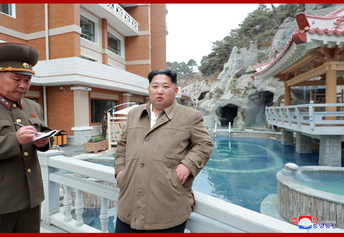 Supreme Leader Kim Jong Un Inspects Yangdok Hot Spring Resort Again - Image
